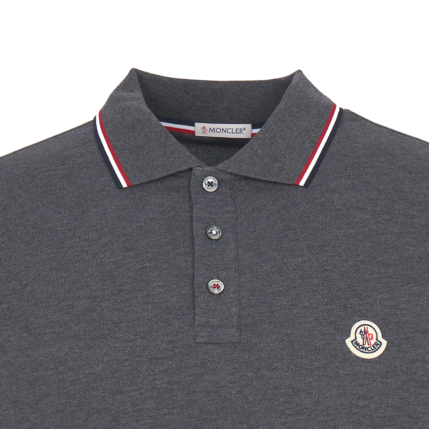 몽클레어(MONCLER) 남성 카라 반팔티셔츠 8A70300 84556 989 L1091