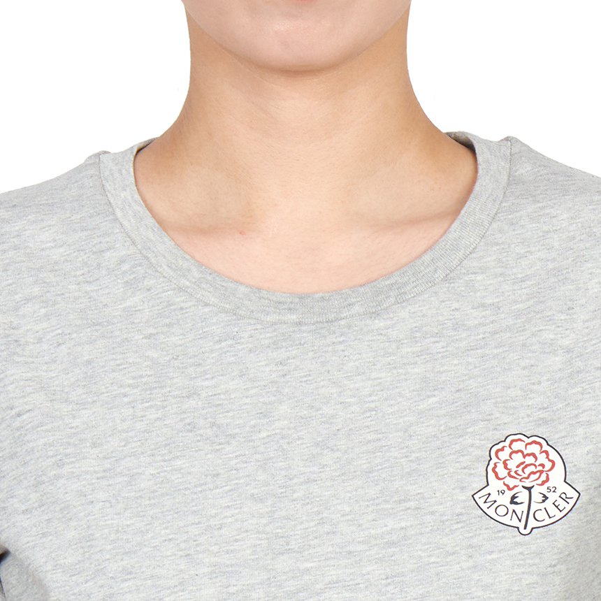 몽클레어(MONCLER) 여성 반팔티셔츠 8C00023 89AJS 979 K2093