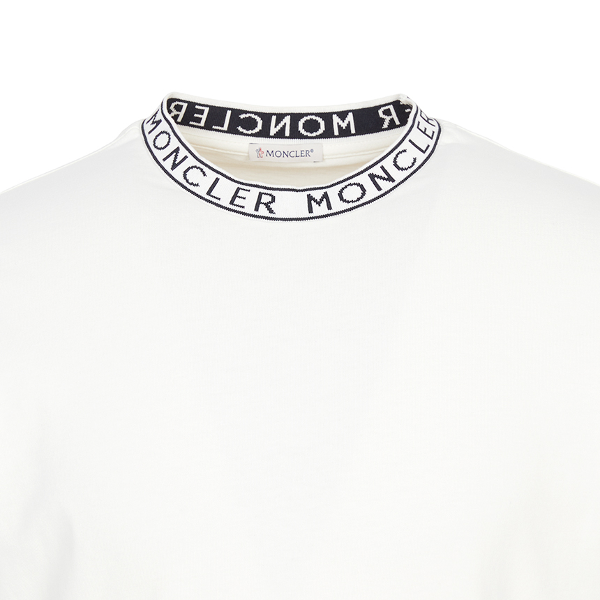몽클레어(MONCLER) 남성 반팔티셔츠 8C00031 8390T 032 L1091