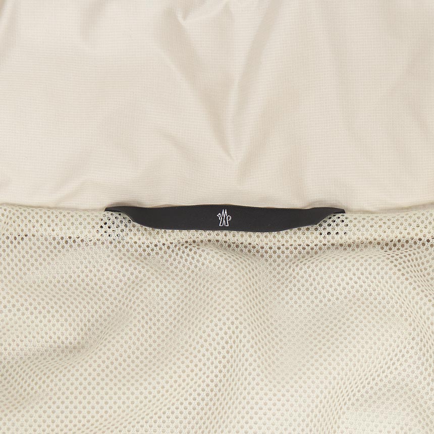 몽클레어 그레노블(MONCLER GRENOBLE) 네가라 남성 바람막이 자켓 1A00006 598E0 215 K1097