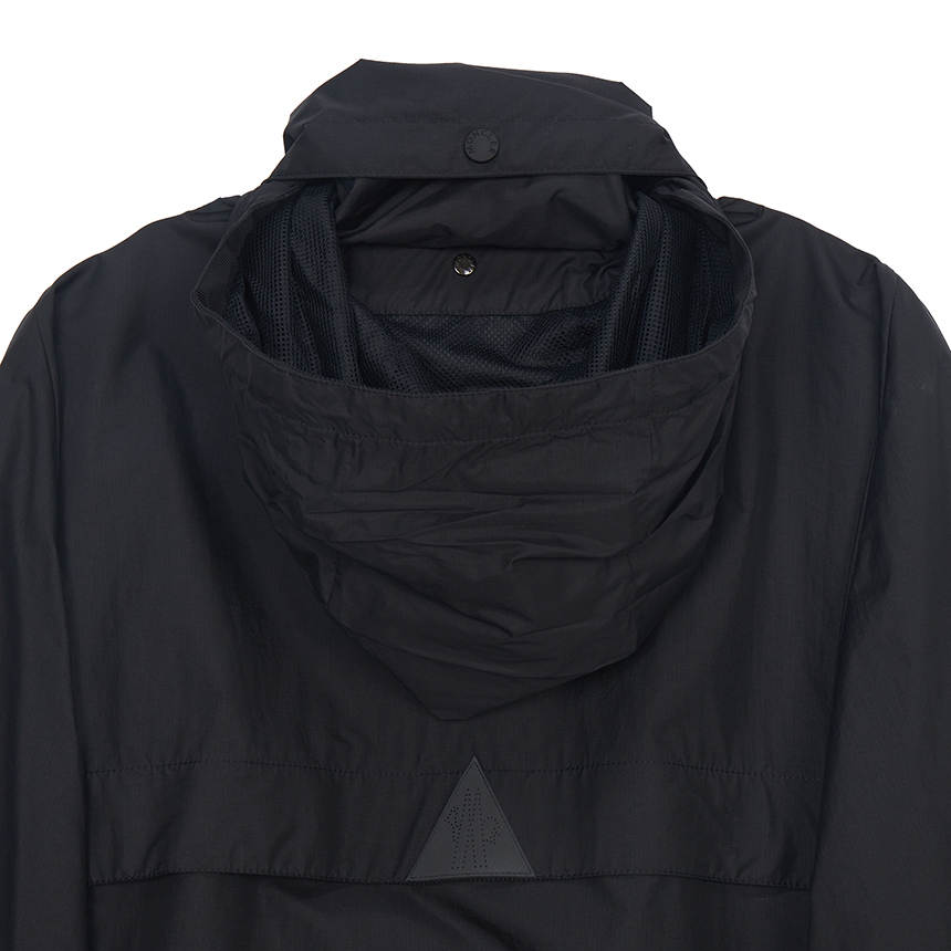 몽클레어 그레노블(MONCLER GRENOBLE) 네가라 남성 바람막이 자켓 1A00006 598E0 999 K1097