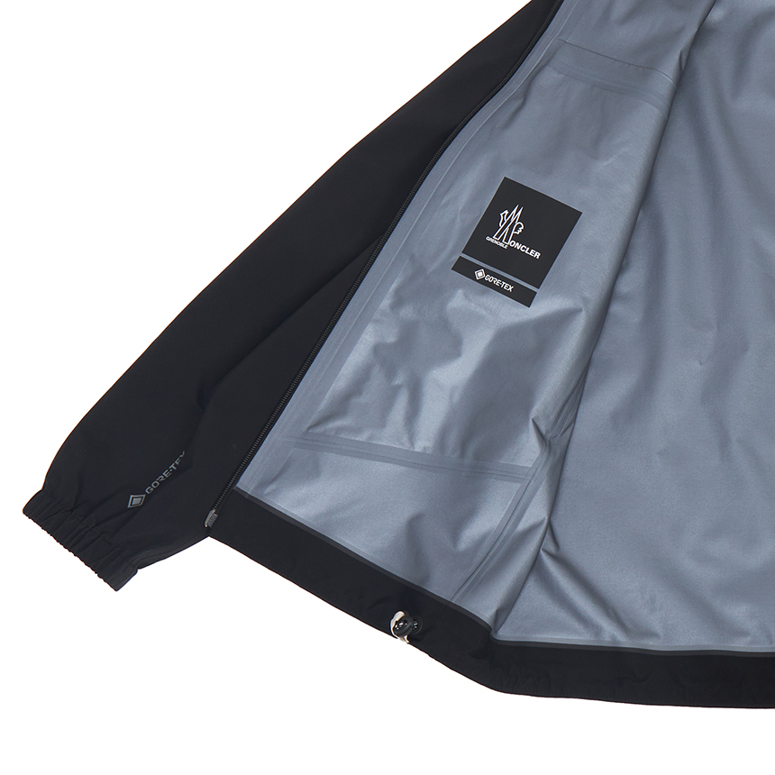 몽클레어 그레노블(MONCLER GRENOBLE) 쉽턴 남성 바람막이 자켓 1A00013 5987M 999 L1097
