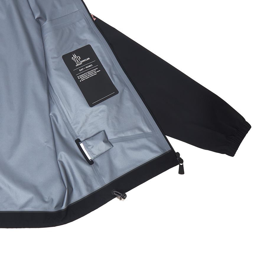 몽클레어 그레노블(MONCLER GRENOBLE) 쉽턴 남성 바람막이 자켓 1A00013 5987M 999 L1097