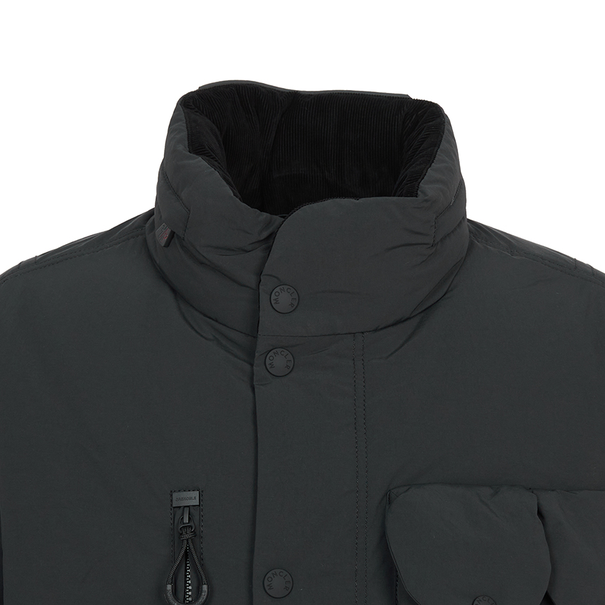 몽클레어 그레노블(MONCLER GRENOBLE) 비가노스 남성 패딩 점퍼 1A00039 597SL 999 K2097