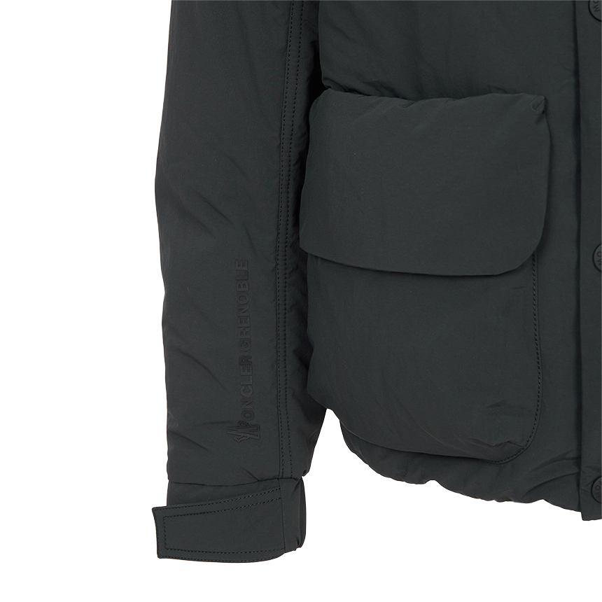 몽클레어 그레노블(MONCLER GRENOBLE) 비가노스 남성 패딩 점퍼 1A00039 597SL 999 K2097