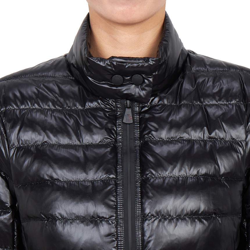 몽클레어 그레노블(MONCLER GRENOBLE) 왈리비 여성 패딩 점퍼 1A00058 597X6 999 K2098
