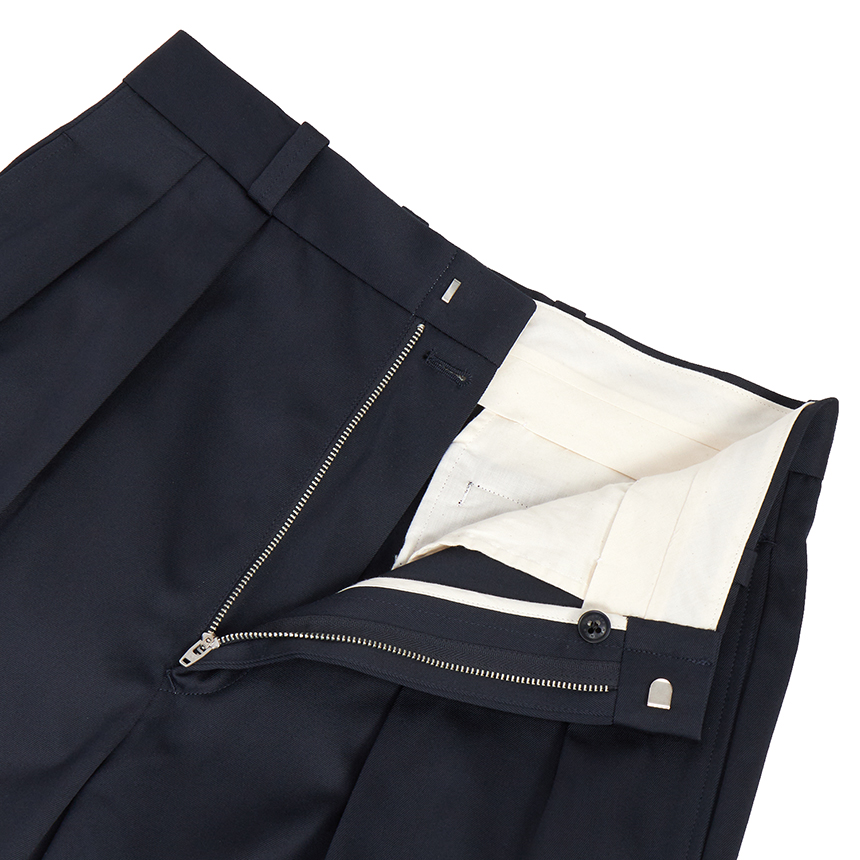 나나미카(NANAMICA) 와이드 치노 팬츠 SUCS402E NAVY