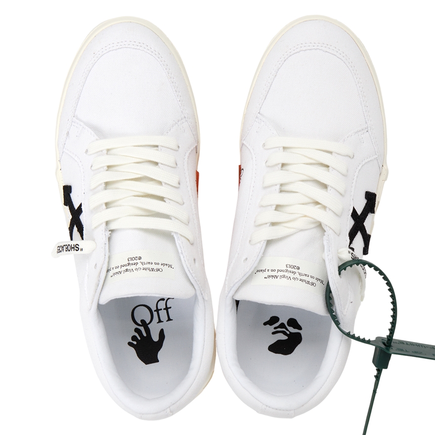 오프화이트(OFF WHITE) 벌크 남자 스니커즈 OMIA085C 99FAB002 0110