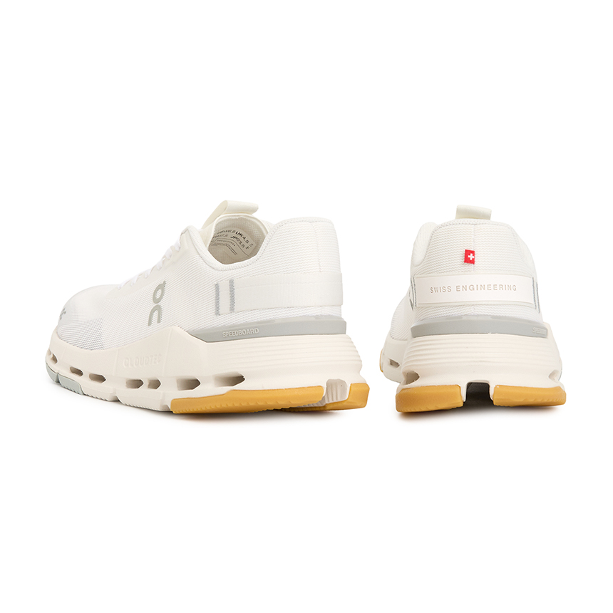 온 러닝(ON RUNNING) 클라우드노바 폼 2 여성 러닝화 3WE30170924