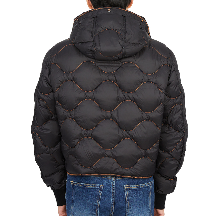 파라점퍼스(PARAJUMPERS) 고비 마스터피스 남자 숏 패딩 점퍼 PMJCKMA01 BLACK