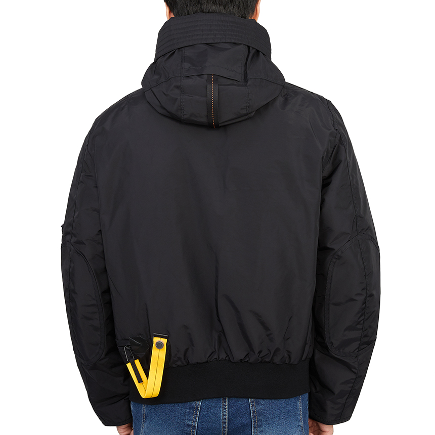 파라점퍼스(PARAJUMPERS) 고비 마스터피스 남자 숏 패딩 점퍼 PMJCKMA01 BLACK