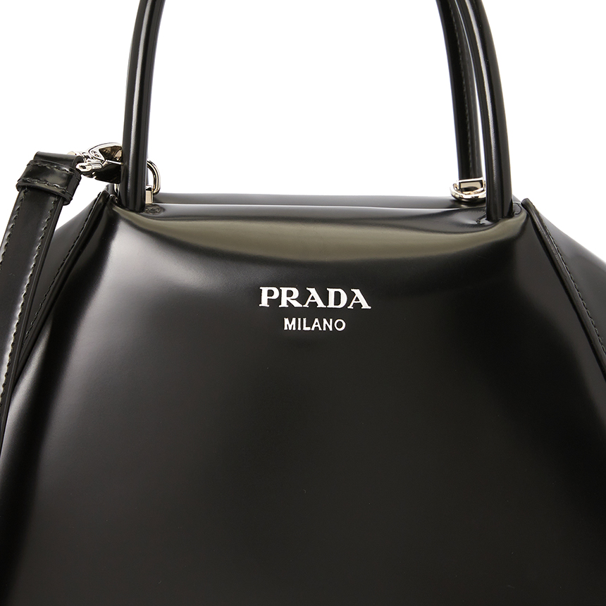 프라다(PRADA) 로고 브러시드 스몰 슈퍼노바 여자 토트겸숄더백 1BA366 ZO6 F0002 OOO