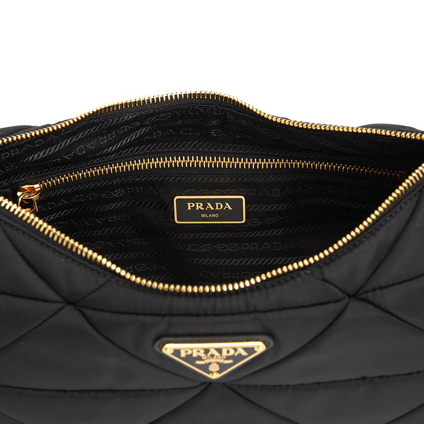 프라다(PRADA) 리나일론 라지 패딩 여성 숄더백 1BC232 RDJN F0632 B9O