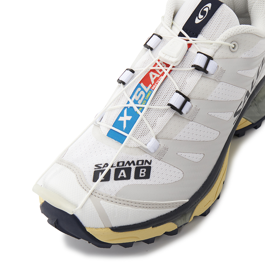 살로몬(SALOMON) XT-4 OG 화이트 러닝화 (남여공용) L49187100