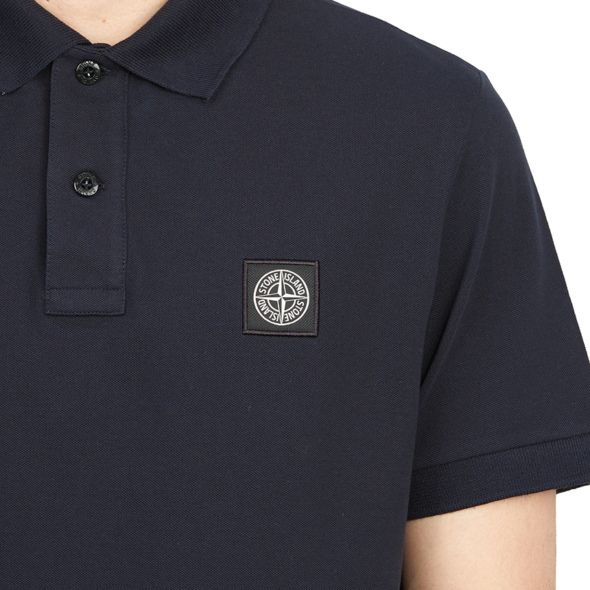 스톤아일랜드(STONE ISLAND) 로고 남자 카라 반팔티셔츠 10152SC17 A0020