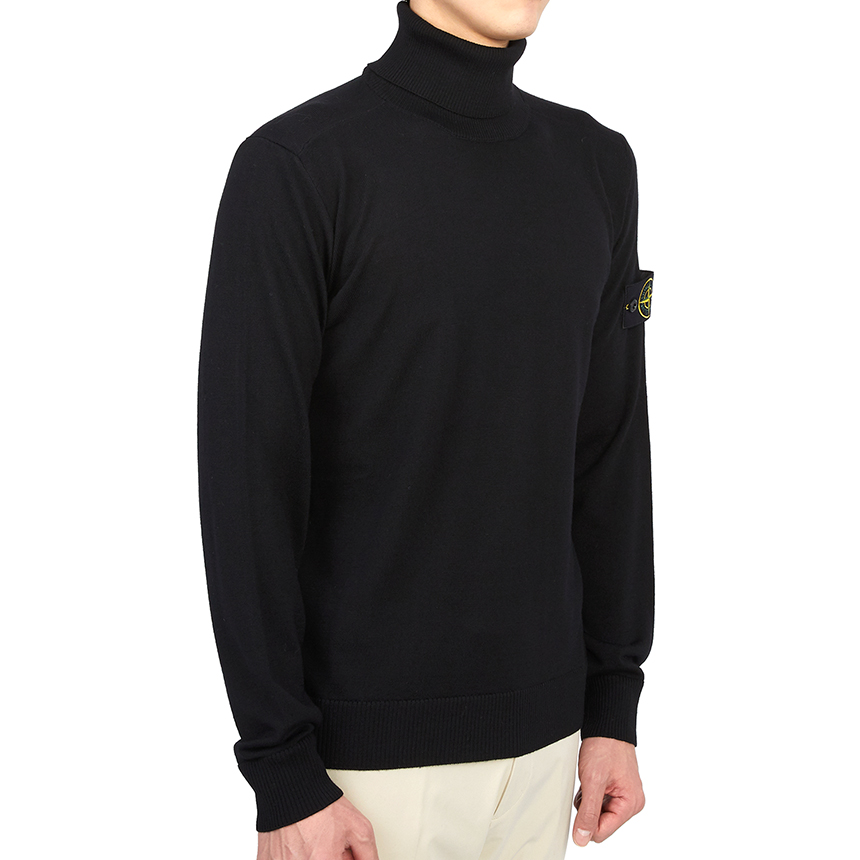 스톤아일랜드(STONE ISLAND) 와펜 남자 울 터틀넥 니트 7715525C4 V0029