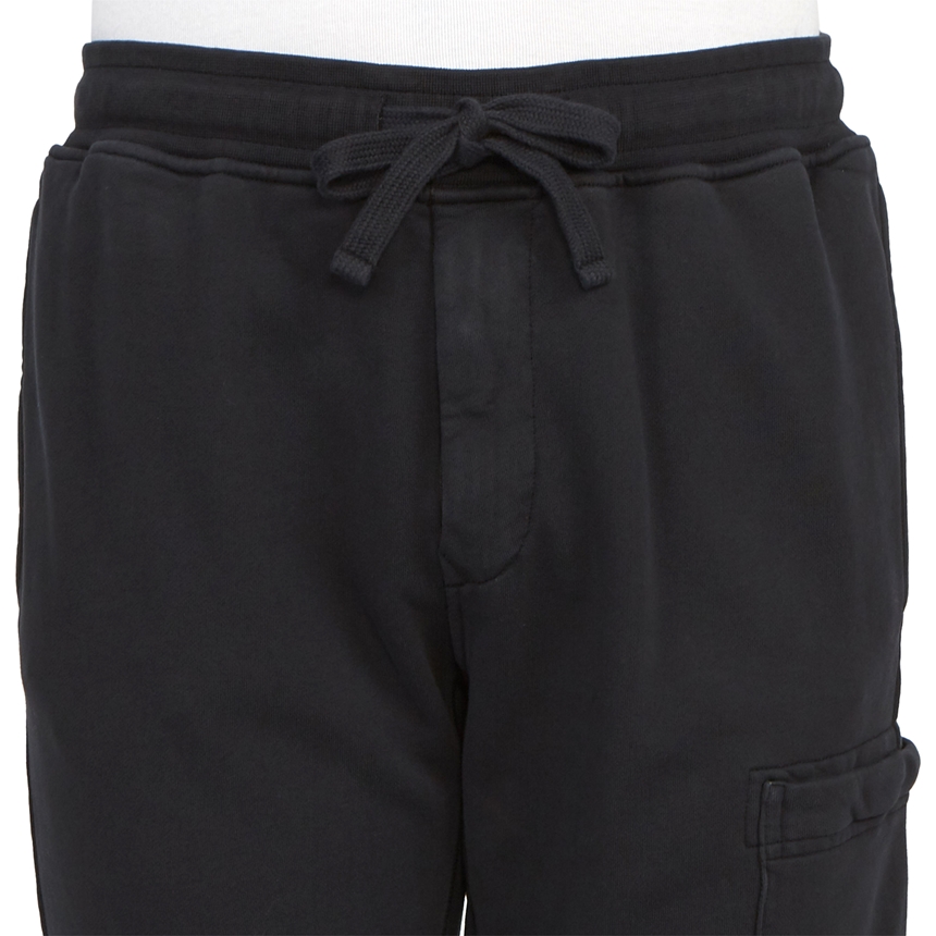 791564551-a0020-stone-island