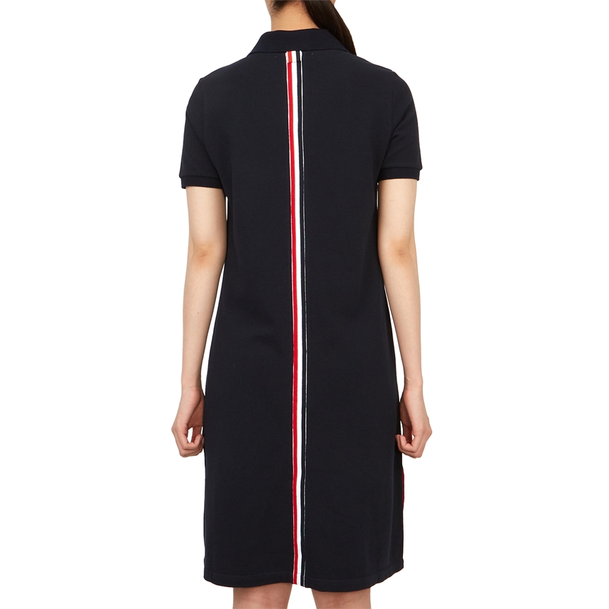 톰브라운(THOM BROWNE) 클래식 삼선 여자 폴로 원피스 FJD027A 00050 415