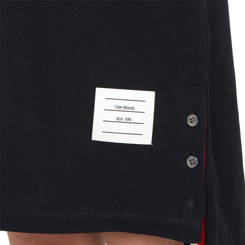 톰브라운(THOM BROWNE) 클래식 삼선 여자 폴로 원피스 FJD027A 00050 415
