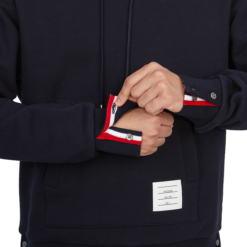 톰브라운(THOM BROWNE) 남성 후드티 MJT086A 03377 415