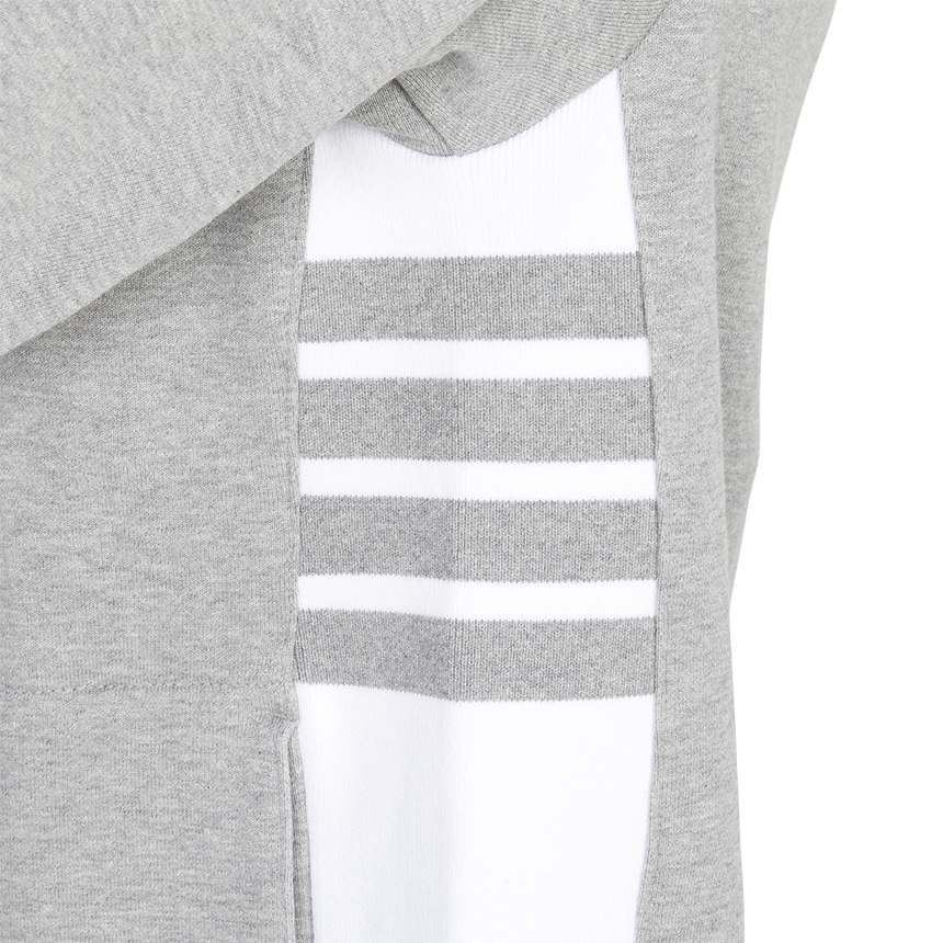 톰브라운(THOM BROWNE) 남성 반집업 맨투맨 MJT503A 03037 055