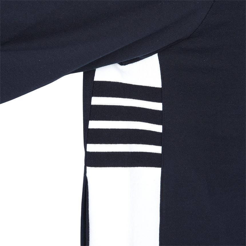 톰브라운(THOM BROWNE) 남성 반집업 맨투맨 MJT503A 03037 415