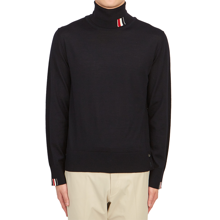 톰브라운(THOM BROWNE) 스크래치 남성 터틀넥 니트 MKA475A Y1014 415 SC_MKA475A Y1014 415_020