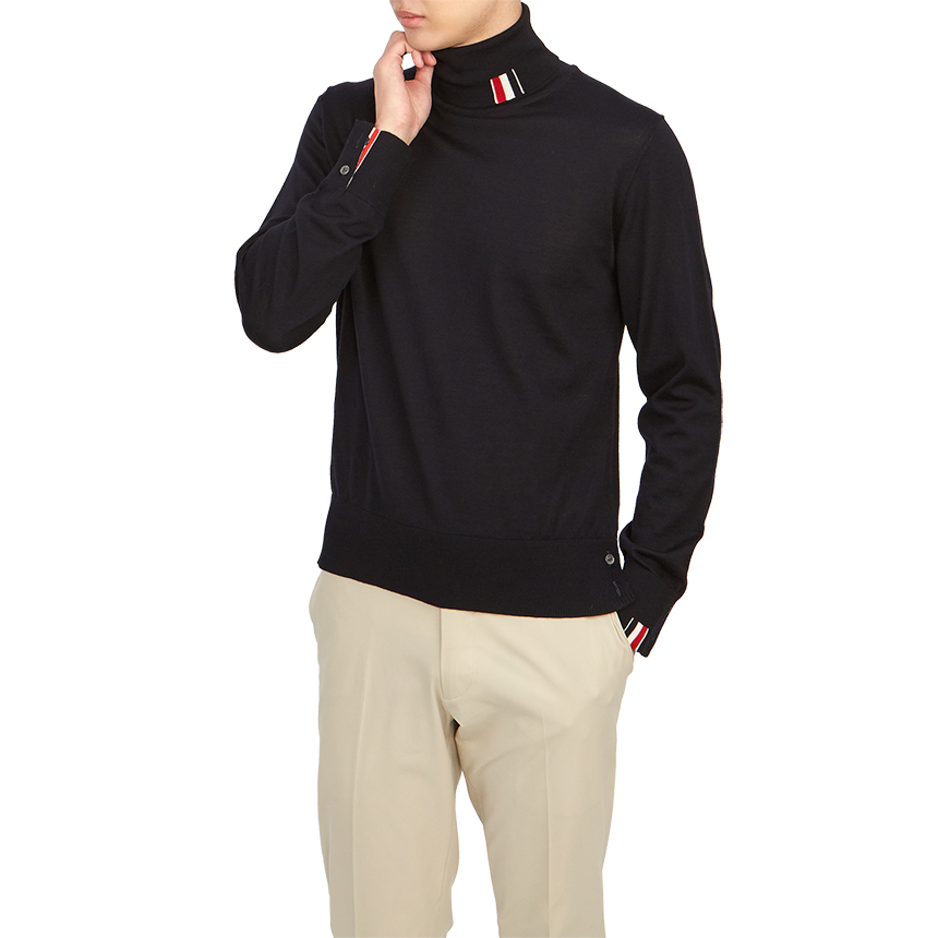 톰브라운(THOM BROWNE) 스크래치 남성 터틀넥 니트 MKA475A Y1014 415 SC_MKA475A Y1014 415_020