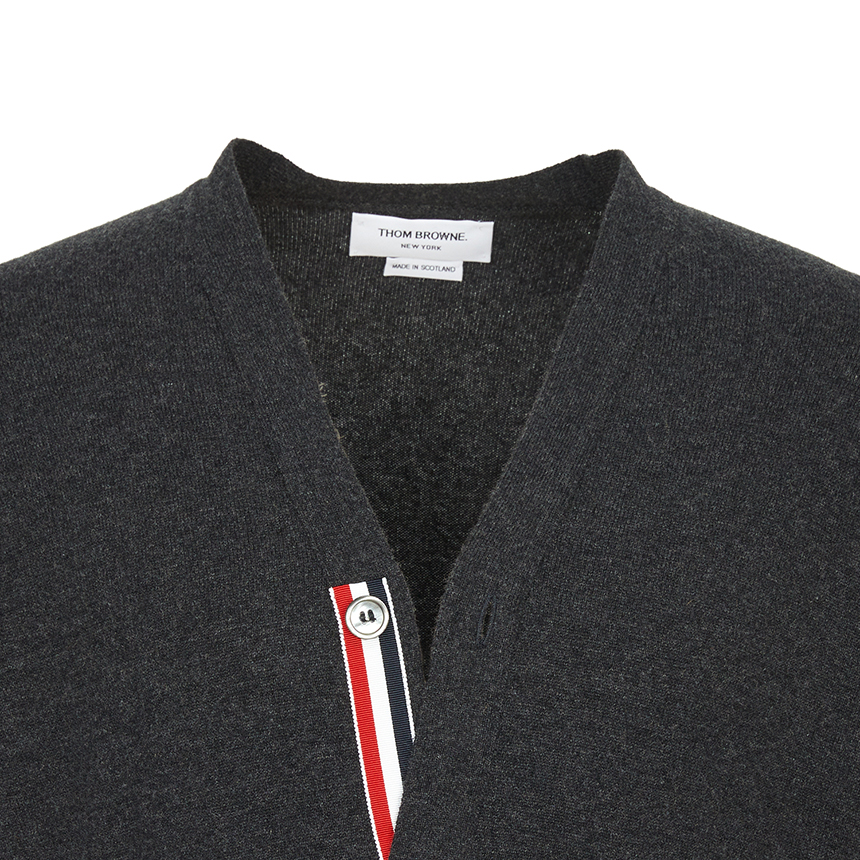 톰브라운(THOM BROWNE) 남성 크롭 가디건 MKCS01A 00011 022