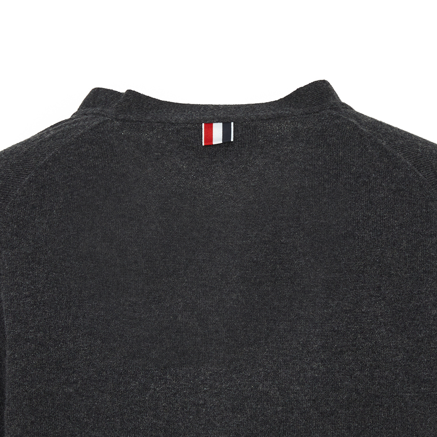 톰브라운(THOM BROWNE) 남성 크롭 가디건 MKCS01A 00011 022