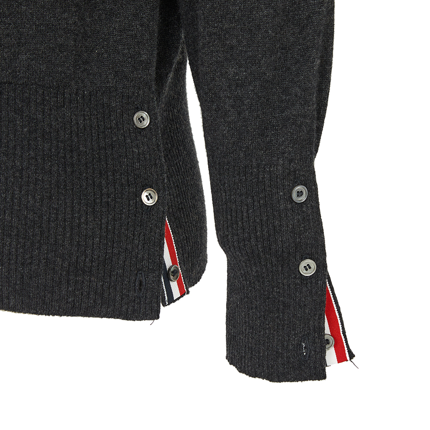 톰브라운(THOM BROWNE) 남성 크롭 가디건 MKCS01A 00011 022