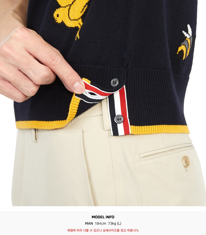 톰브라운(THOM BROWNE) 남성 카라 반팔 니트 MKP083A Y1002 415