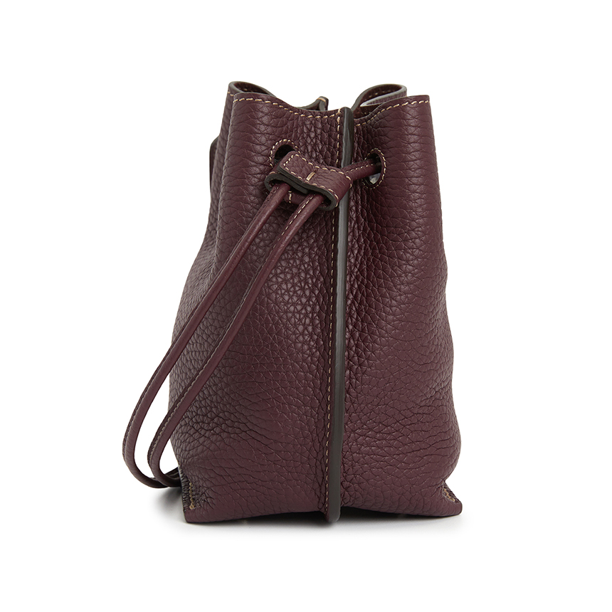 토즈(TODS) 마이크로 여성 버킷백 XBWBUZT0000WNTR822