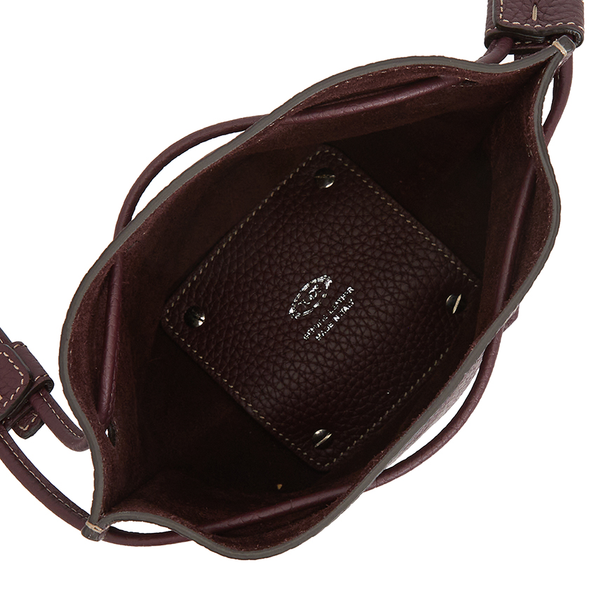 토즈(TODS) 마이크로 여성 버킷백 XBWBUZT0000WNTR822