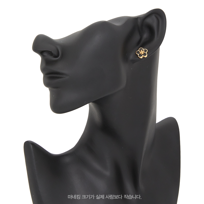 토리버치(TORYBURCH) 키라 플라워 스터드 귀걸이 147151 720
