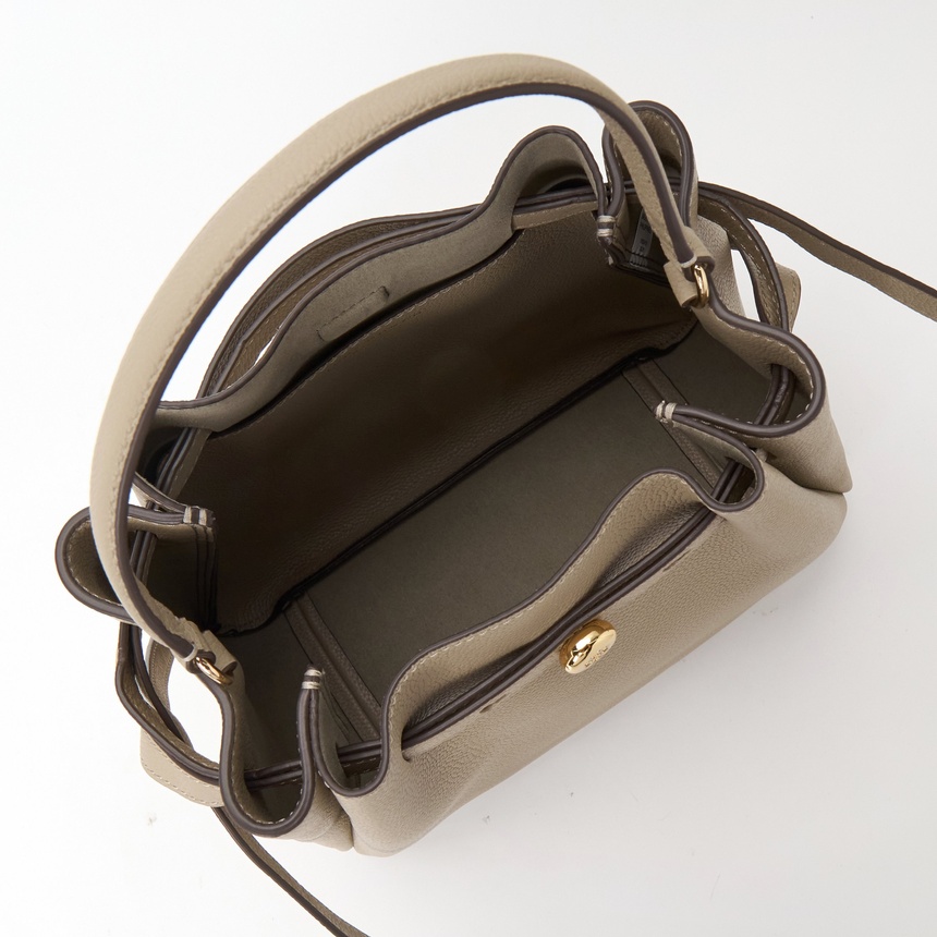 토리버치(TORYBURCH) 로미 버킷백 166982 023