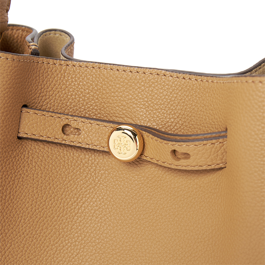 토리버치(TORYBURCH) 로미 버킷백 166982 227
