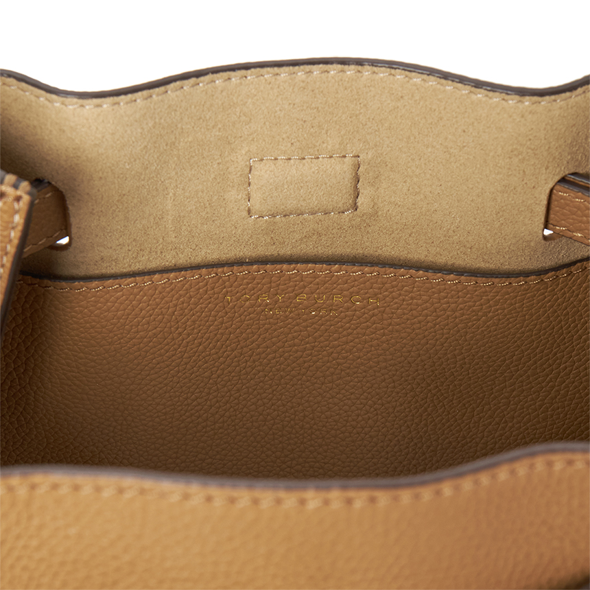 토리버치(TORYBURCH) 로미 버킷백 166982 227