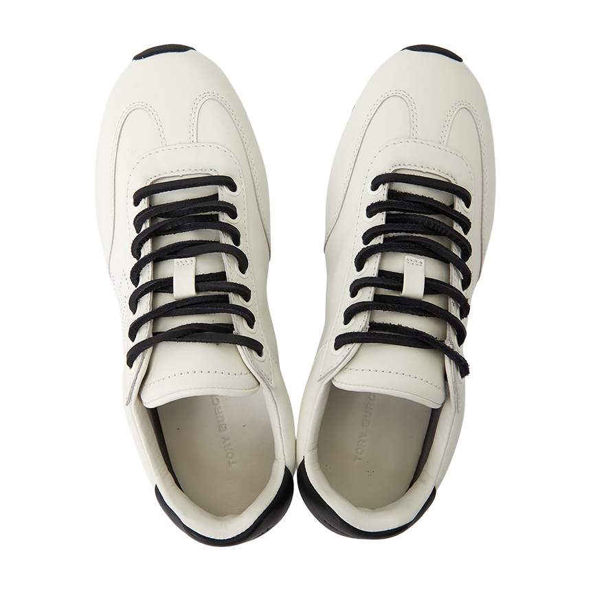 토리버치(TORYBURCH) 필드 스니커즈 175591 100