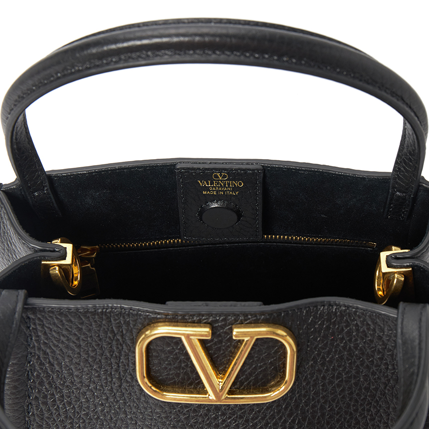발렌티노(VALENTINO) 올타임 스몰 여성 토트백 7W2B0R22IMZ 0NO