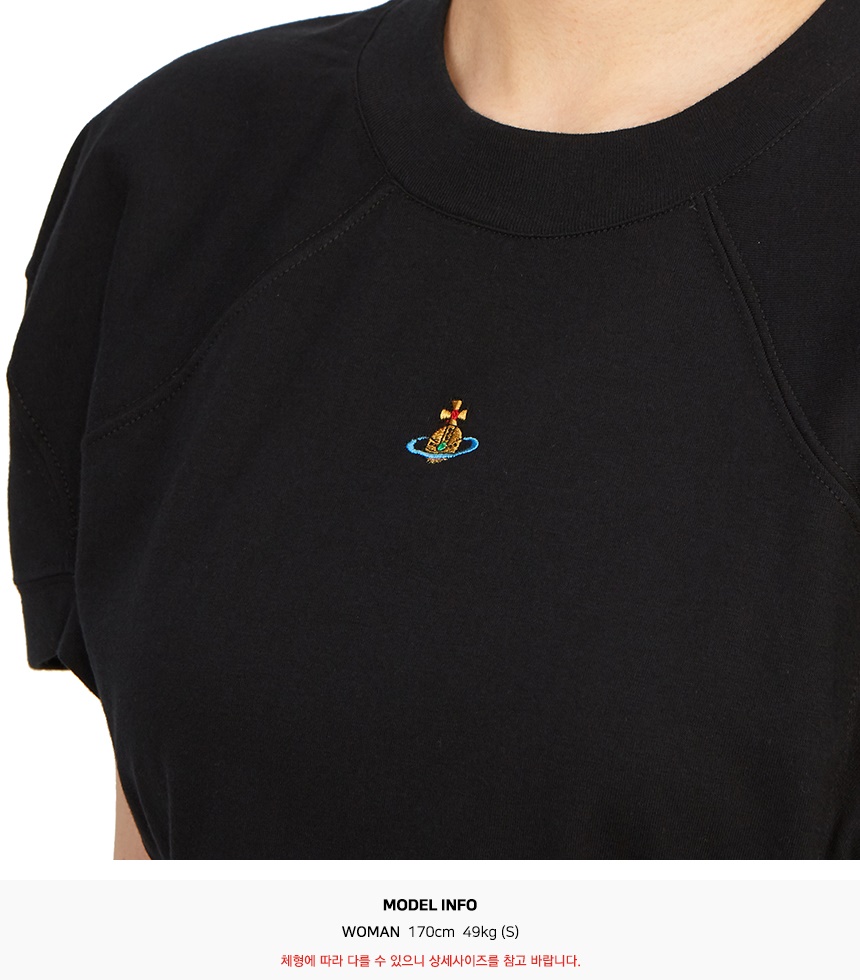 비비안웨스트우드(VIVIENNE WESTWOOD) 여성 크롭 반팔티셔츠 1G01000A J004A N401