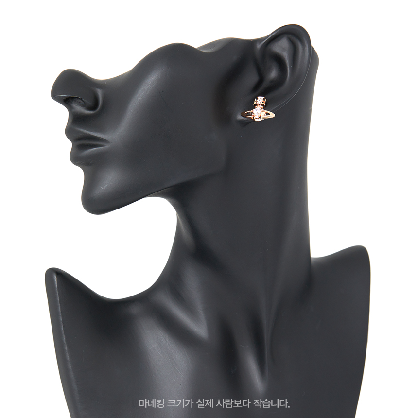비비안웨스트우드(VIVIENNE WESTWOOD) 레이나 귀걸이 6201037C 02G103
