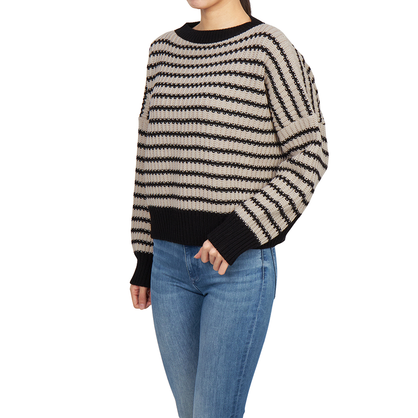 위켄드 막스마라(WEEKEND MAX MARA) 크롭 니트 EZOR 016 2525366242